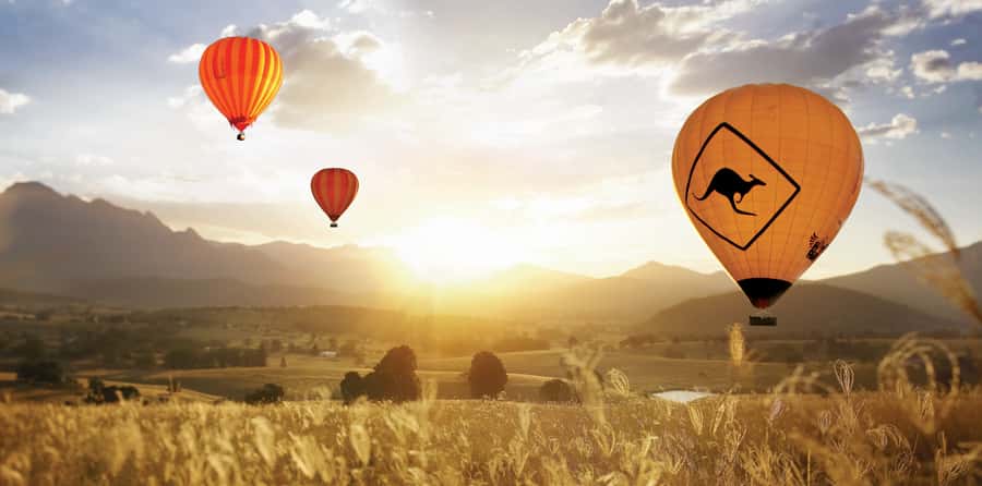 Gold Coast: Hot Air Balloon Flight, Sparkling Wine & Photos - What the four-hour schedule really includes