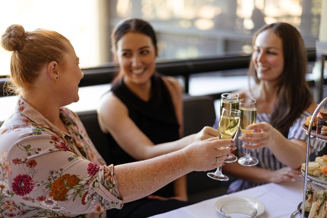Gold Coast Hot Air Balloon with 5 Star Champagne Buffet Breakfast - Is $322.76 good value?