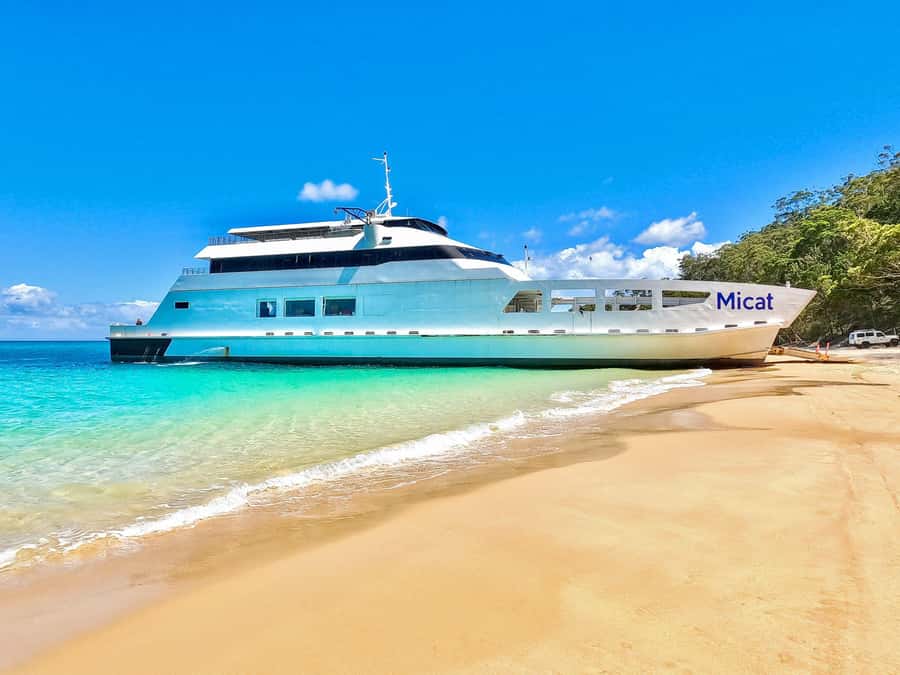 Gold Coast: Moreton Island Day Trip Kayak & Sandboarding - Packing for water, sun, and sand