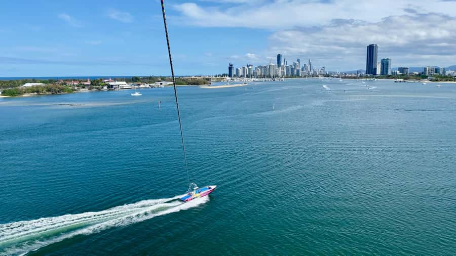 Gold Coast: Parasailing in Surfers Paradise - Rising 400 feet above the Broadwater