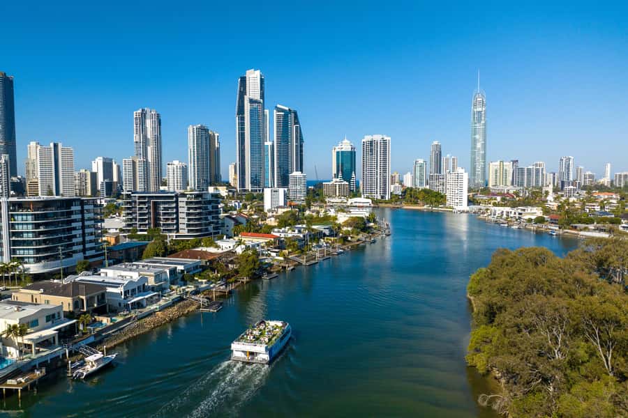 Gold Coast: Sightseeing Cruise with Buffet Lunch - Key points to know before you book