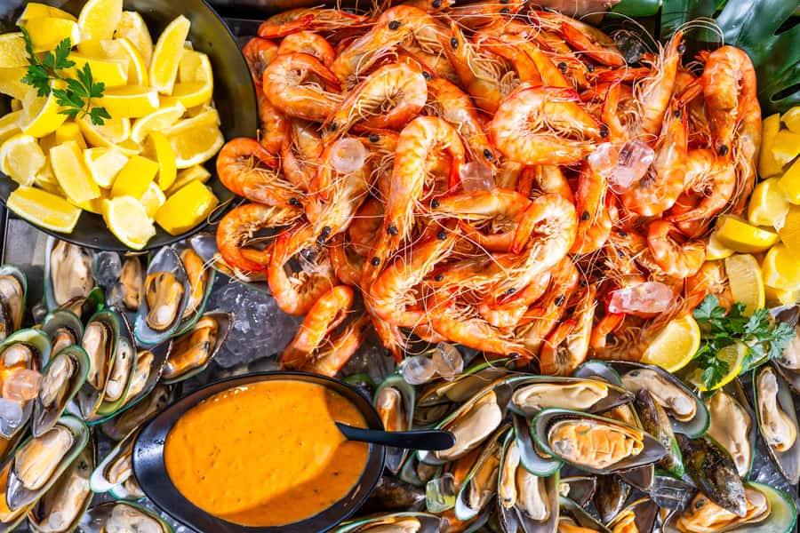 Gold Coast: Sightseeing Cruise with Buffet Lunch - The Broadwater gives you the Gold Coast’s polished side