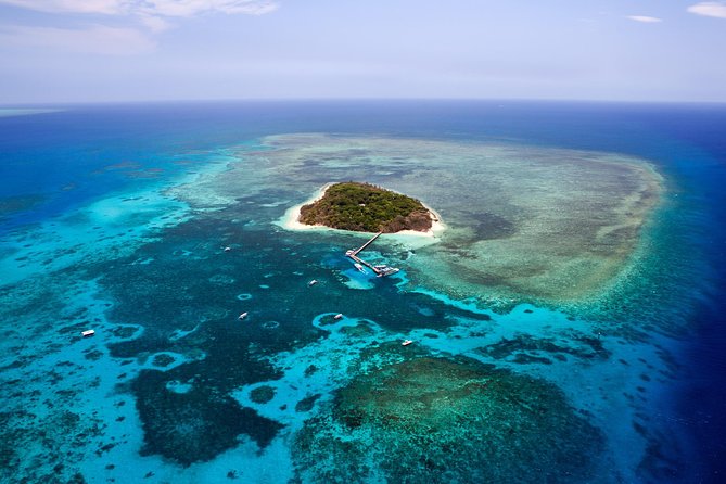 Great Barrier Reef 40 Minute Scenic Flight from Cairns - Reef Hopper - Why an aerial view changes the Great Barrier Reef