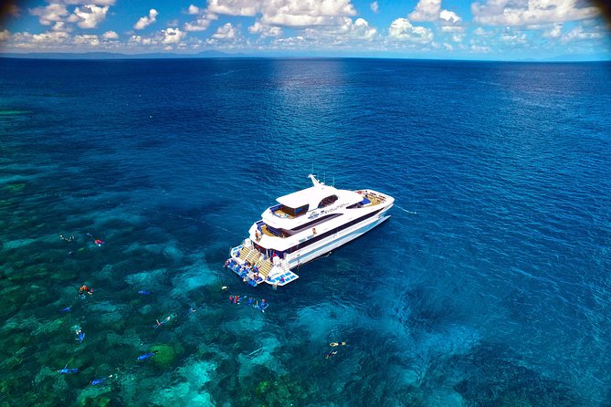 Great Barrier Reef Cruise - Gold Class VIP Lounge Package - From Reef Fleet Terminal to the Evolution