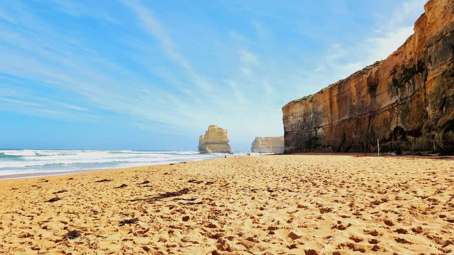 Great Ocean Road Lux Tour Max 11 Hotel Pickup - Colac: a useful early break
