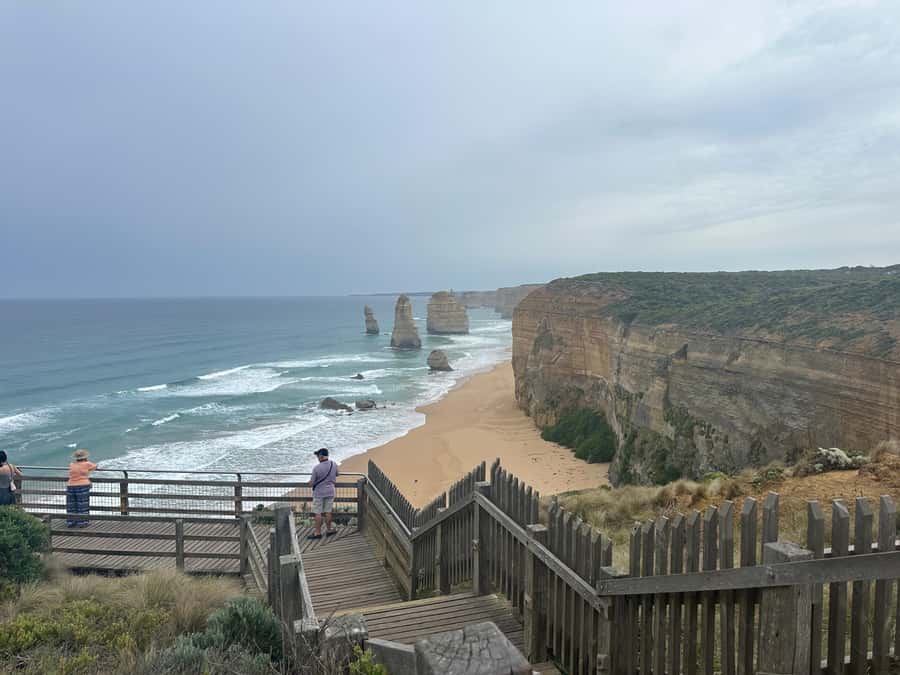 Great Ocean Road Tour PRIVATE LUXURY-FREE entry,hotel pickup - Colac gives the morning a country start