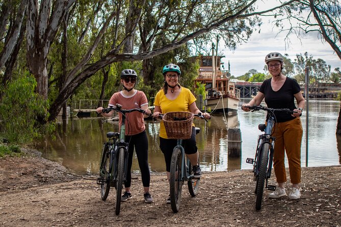 Half Day E-Bike Hire Echuca - Following the Campaspe River