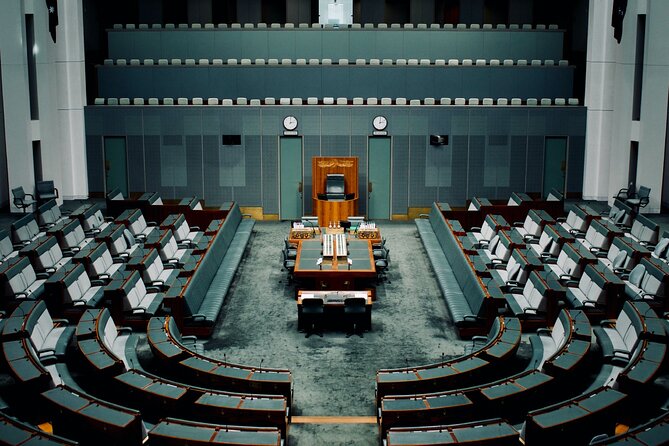 Highlights of Canberra Full Day Tour - New Parliament House: From the Great Hall to the Chambers