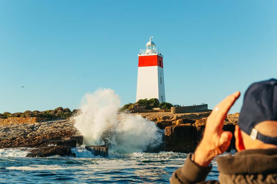 Hobart: 2.5-hour Iron Pot Lighthouse Cruise - Leaving Franklin Wharf and reading Hobart from the water