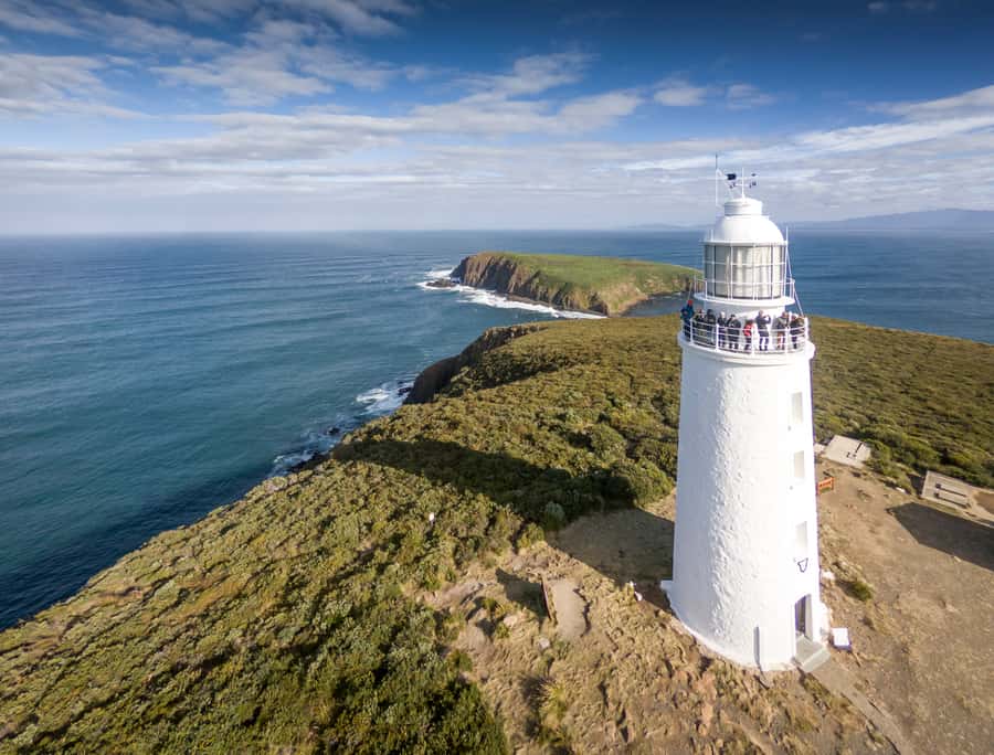 Hobart: Bruny Island Food, Sightseeing & Lighthouse Day Tour - Why the lighthouse makes this Bruny Island trip different