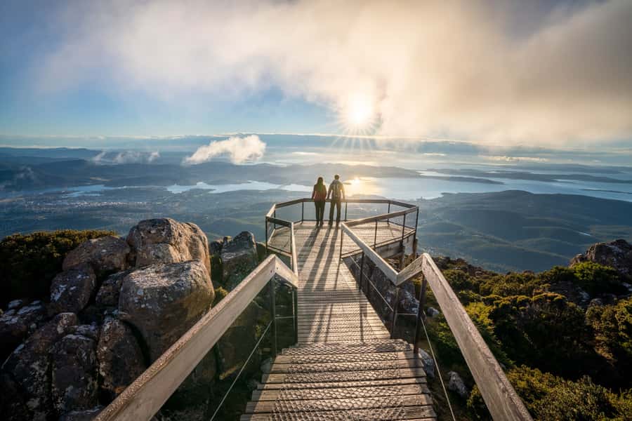 Hobart: Kunanyi/Mt Wellington Hop-on Hop-off Bus Pass - From Brooke Street Pier to the summit