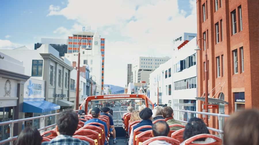 Hobart: Mount Wellington and Hobart Sightseeing Combo Ticket - Returning to Hobart by open-top bus
