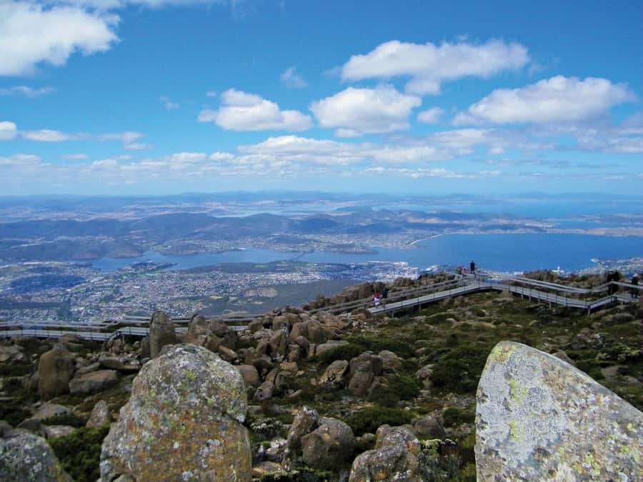 Hobart: Mount Wellington and Hobart Sightseeing Combo Ticket - The climb to kunanyi/Mt Wellington