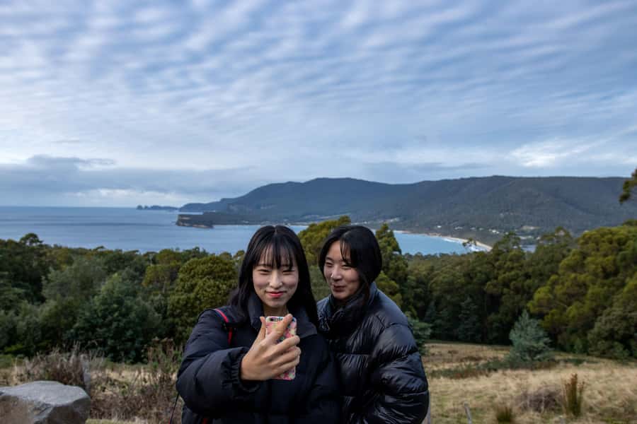 Hobart: Port Arthur, Richmond & Tasman Peninsula Active Tour - Walking the Waterfall Bay clifftop track