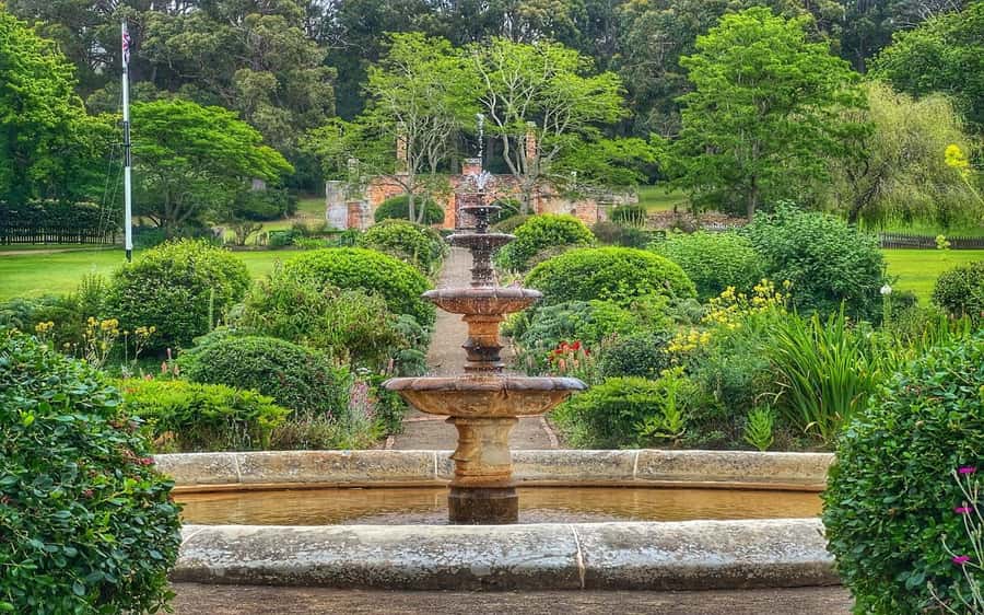 Hobart: Port Arthur & Tasman Park Full-Day Trip with Cruise - Eaglehawk Neck and Pirates Bay bring the sea into view