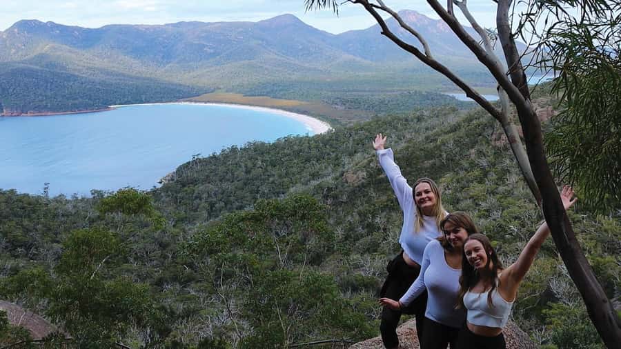 Hobart: Wineglass Bay & Freycinet Active Day Tour - Devil’s Corner Winery to finish the day