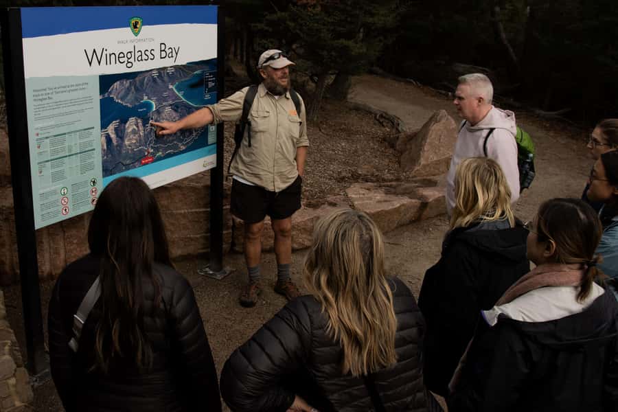 Hobart: Wineglass Bay & Freycinet Active Day Tour - Sleepy Bay, if time allows