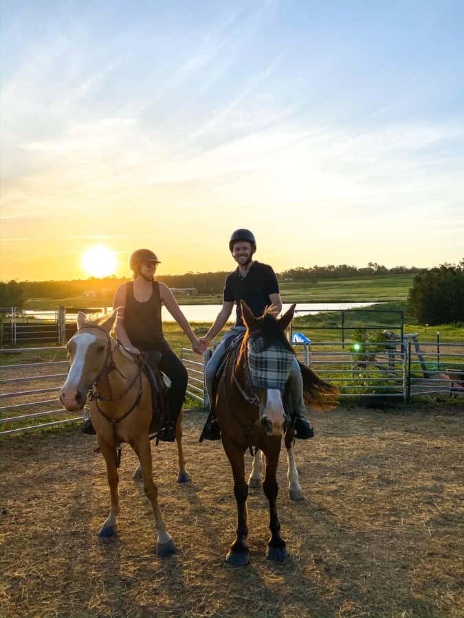 Hunter Valley: Sunset Horse Riding Tour 90min - The Broken Back Range at sunset