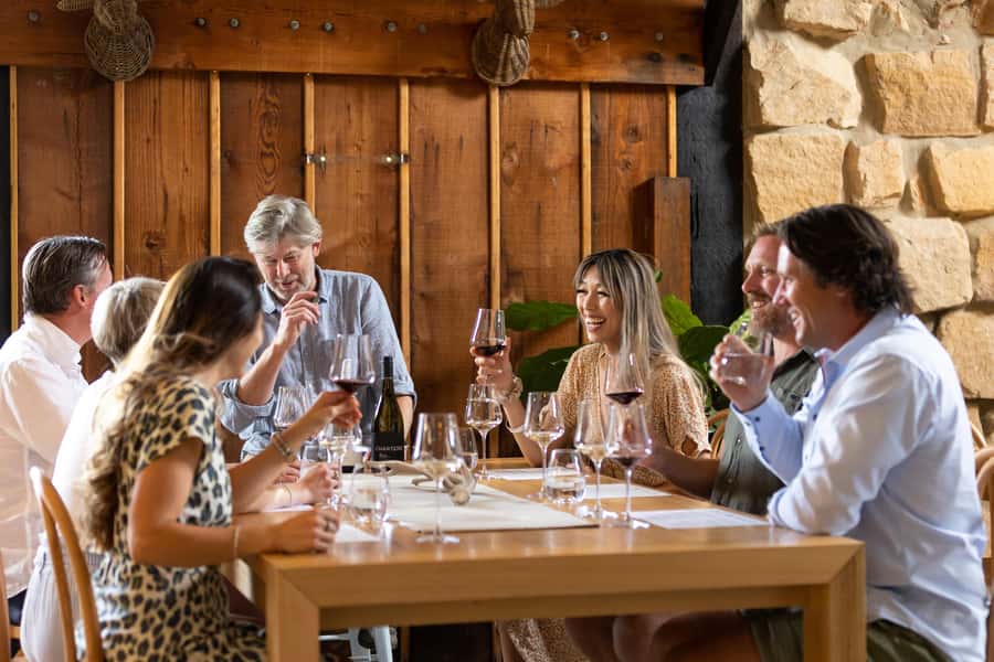 Hunter Valley: Wine Tour with 2-Course Lunch, Choc & Cheese - Leaving Sydney before the city wakes up