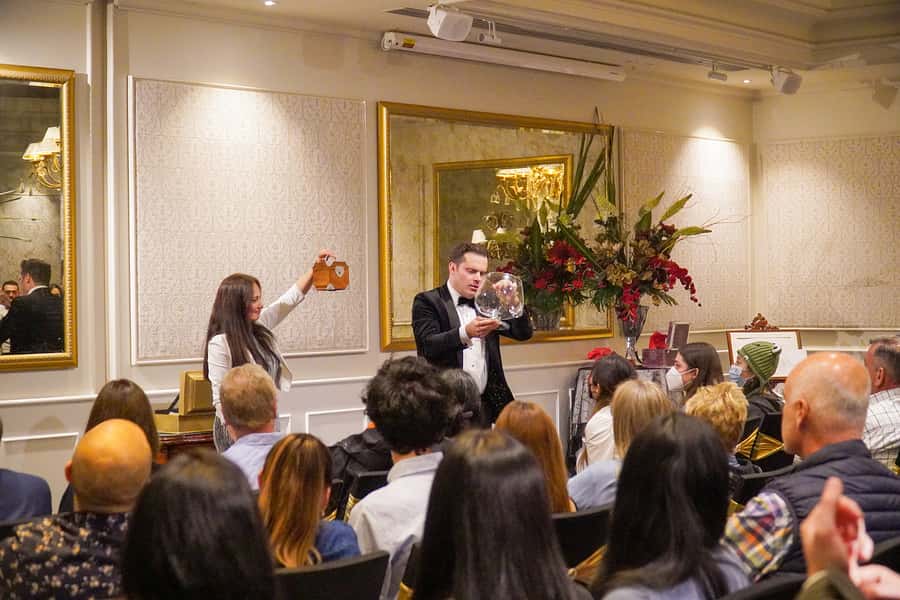 Impossible Occurrences - Melbourne Magic Show - What the 80-minute show feels like