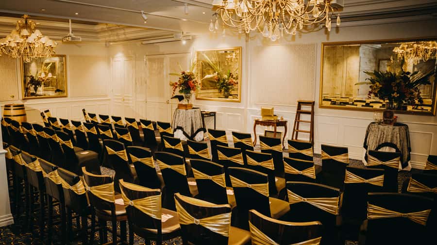 Impossible Occurrences - Melbourne Magic Show - Choosing the best seat in the Yarra Suites