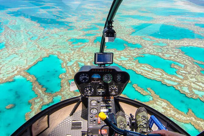 Inner Reef Explorer - 30 minute Reef Scenic Flight - Why the reef makes more sense from a helicopter