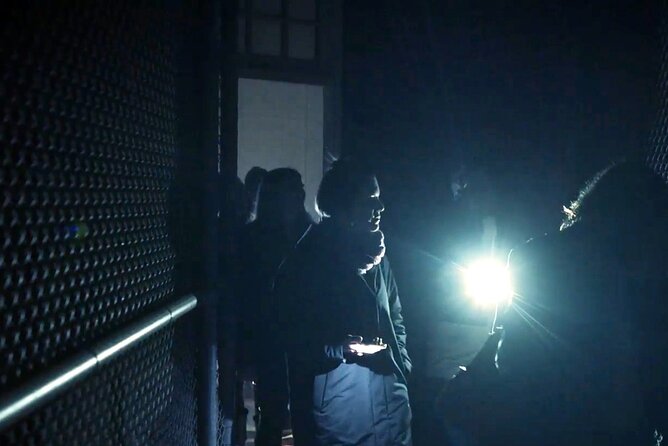 J Ward Lunatic Asylum Ghost Tour - Ghost stories, detectors, and the limits of proof