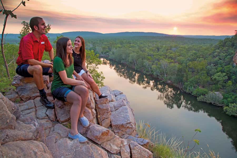 Katherine Gorge & Edith Falls Full-Day Tour from Darwin - The early Stuart Highway departure