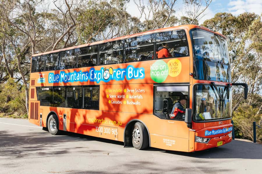 Katoomba: Lyrebird Hop-On Hop-Off and Scenic World Pass - What the Explorer Bus adds to a Blue Mountains day