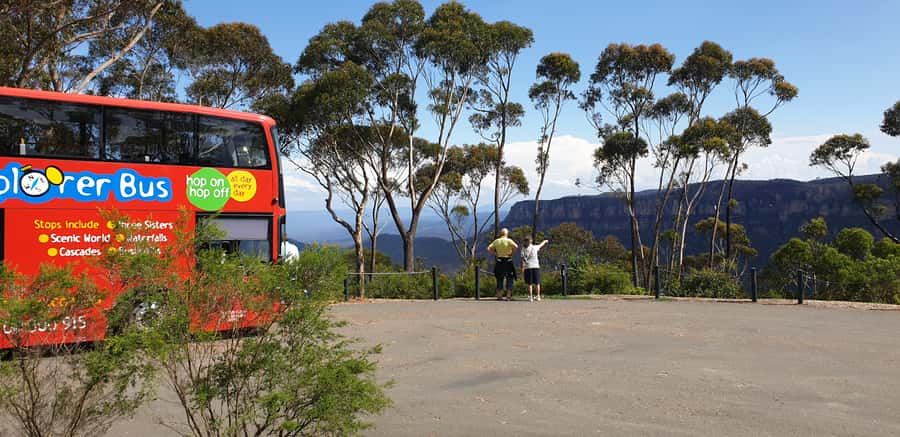 Katoomba: Lyrebird Hop-On Hop-Off and Scenic World Pass - The guidebook and driver commentary are real advantages