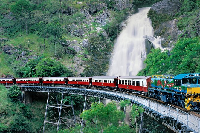 Kuranda Village, Army Duck Tour with Train and Skyrail (KDB) - Skyrail from Smithfield to Kuranda