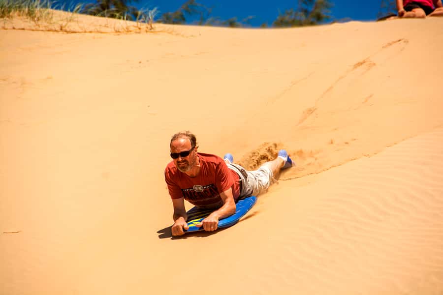 LARC! Paradise Tour: Beach, Lunch and Sandboarding - Guides, tone and the human side of the trip