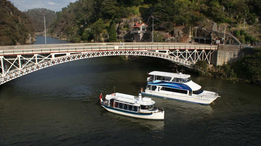 Launceston: 2.5-Hour Afternoon Discovery Cruise - Entering Cataract Gorge from Launceston