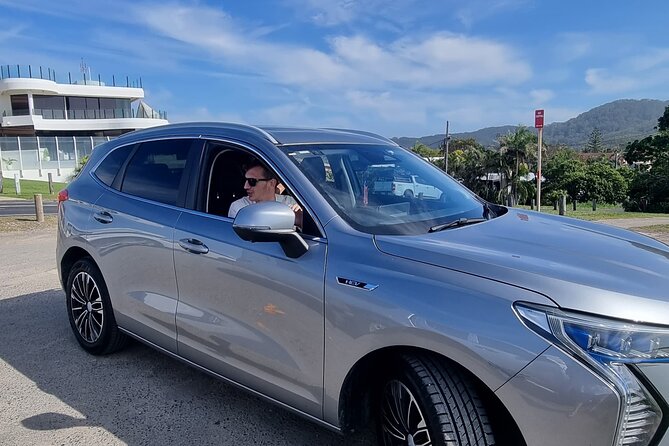 Luxury Airport Transfer Gold Coast-Brisbane / Brisbane-Gold Coast - Comfort, luggage, and the private group setup