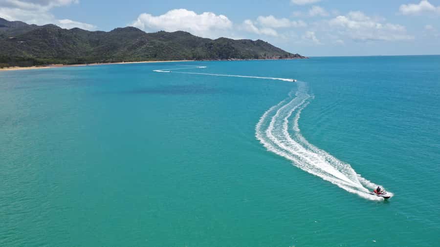 Magnetic Island: 5 Beach Bay Jet Ski Tour - Five Beach Bay and the quieter stops