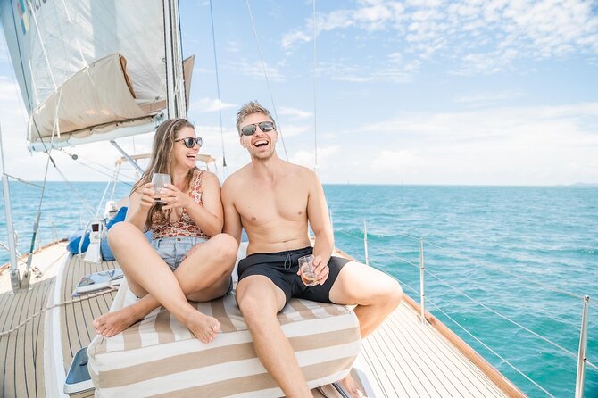 Magnetic Island: Lunchtime Sailing Cruise - Setting out from Townsville or Magnetic Island