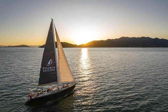 Magnetic Island Sip and Sail Sunset Cruise - A quiet sunset sail around Magnetic Island