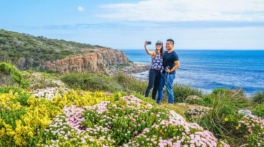 Margaret River: Guided Canoe & 4x4 Tour with Lunch & Wine - Fraser Gallop Estate turns lunch into the main event