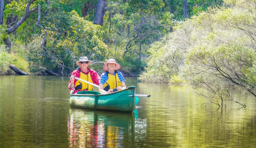 Margaret River: Guided Canoe & 4x4 Tour with Lunch & Wine - Sean Blocksridge makes the difference