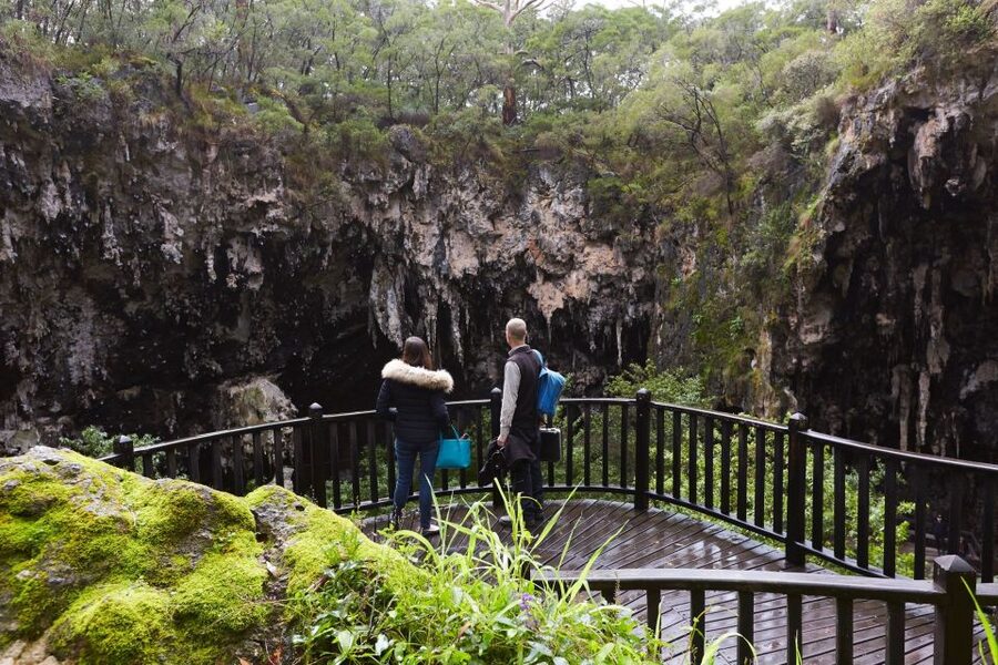 Margaret River: Lake Cave Fully-Guided Tour - Who should take the Lake Cave tour?