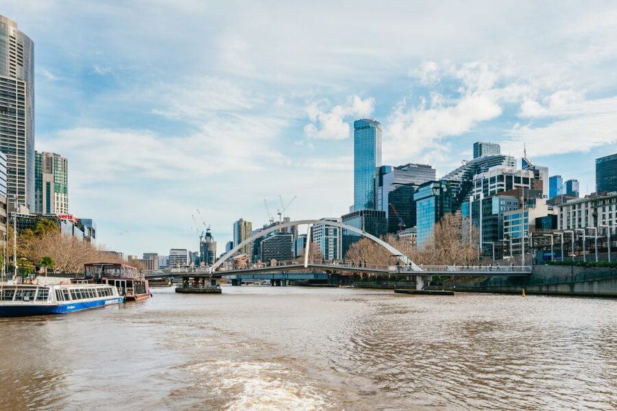 Melbourne: 1-Hour Gardens and Sporting Precinct River Cruise - Commentary, coffee and the pace of the ride
