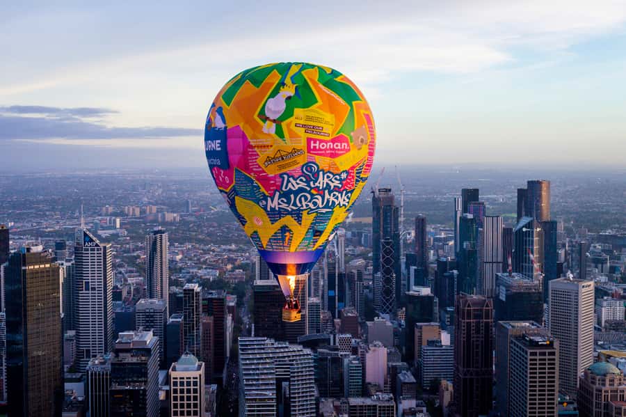 Melbourne: 1-Hour Hot Air Balloon Flight at Sunrise - Why a balloon is a fine way to see Melbourne at dawn