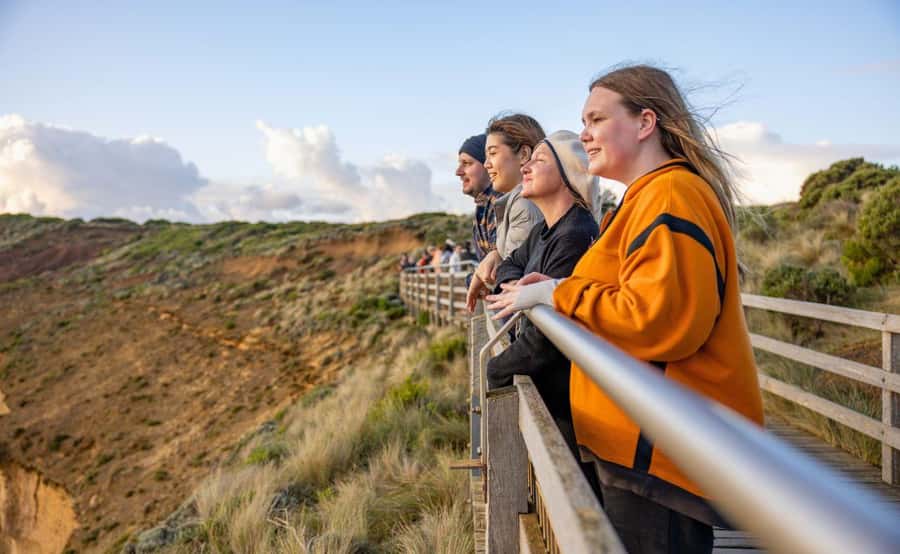 Melbourne: 12 Apostles Sunset Tour - Less Crowds - The road west from Melbourne