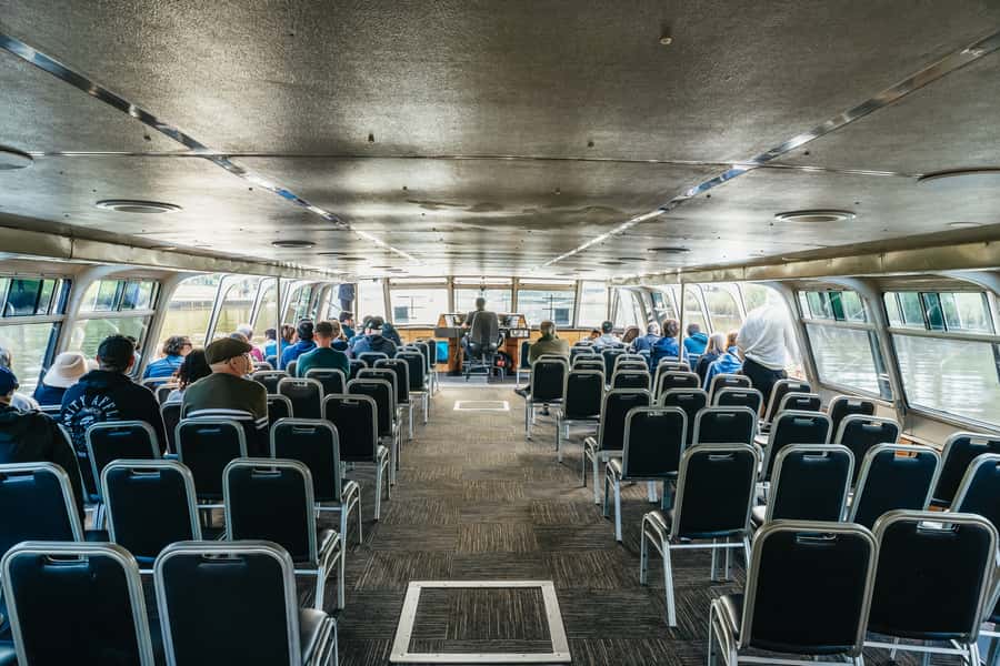 Melbourne: 2-Hour City Highlights River Cruise - Downstream toward Docklands and the port side of Melbourne