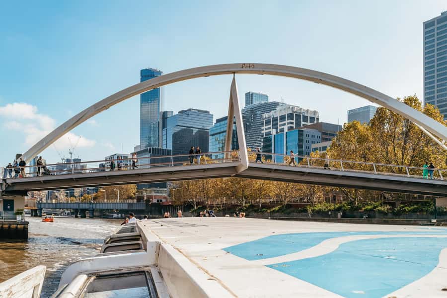 Melbourne: 2-Hour City Highlights River Cruise - Weather, tides and what to bring