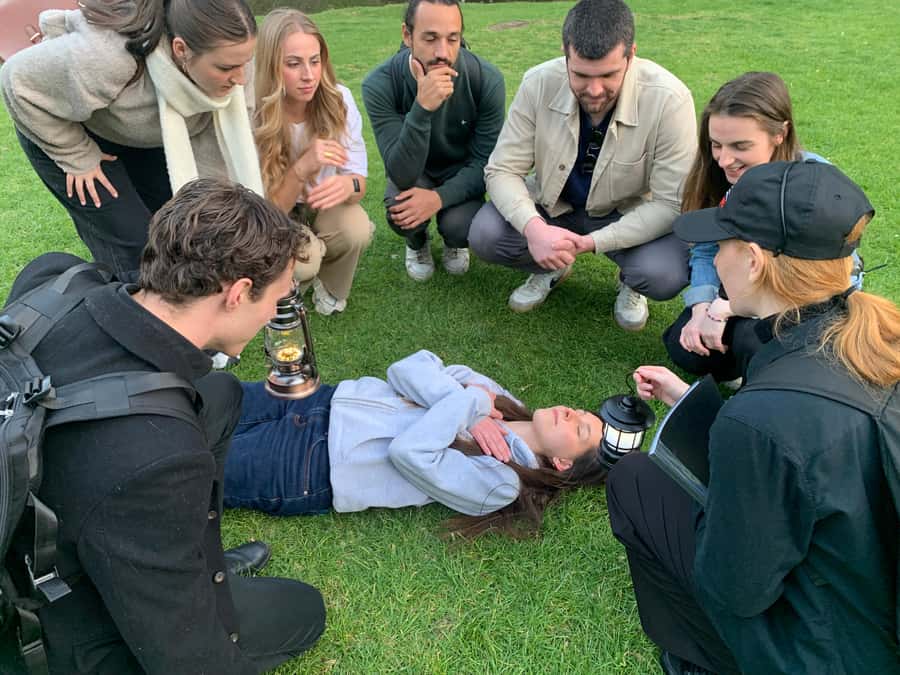 Melbourne: City Highlights Guided Walking Crime Tour - Starting beside Melbourne’s Eight-Hour Day Memorial