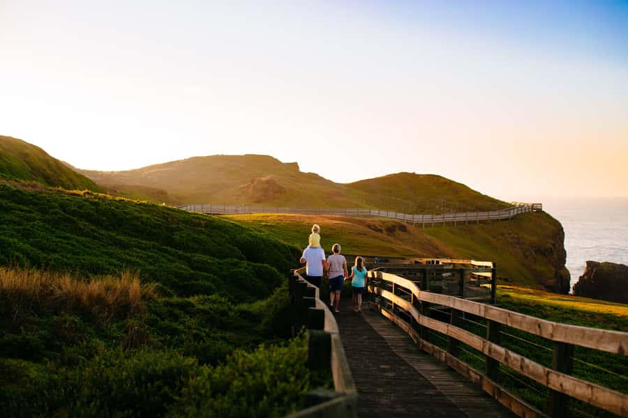 Melbourne: French and Phillip Island Wildlife Expedition - Key points at a glance