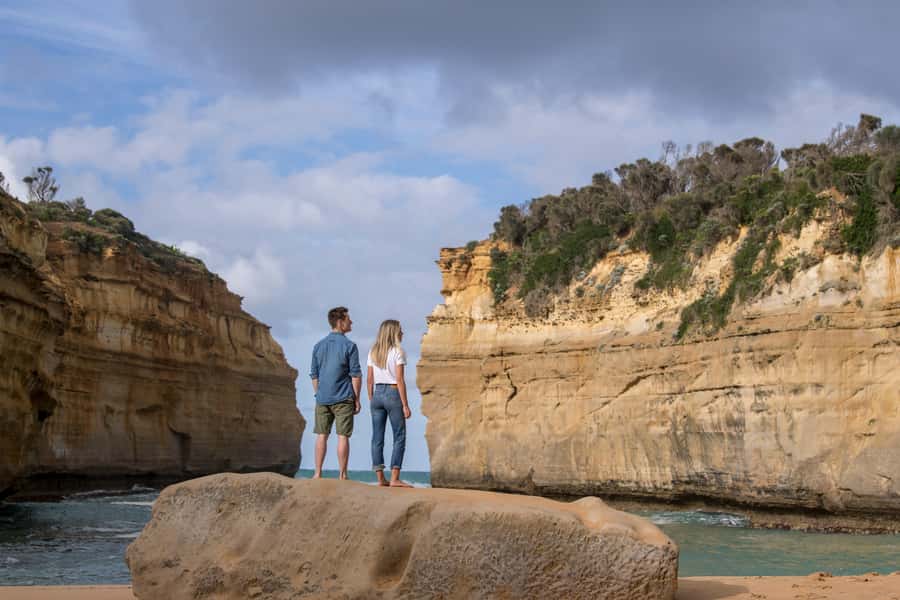 Melbourne: Great Ocean Road, 12 Apostles & Rainforest Tour - Colac is a practical evening stop