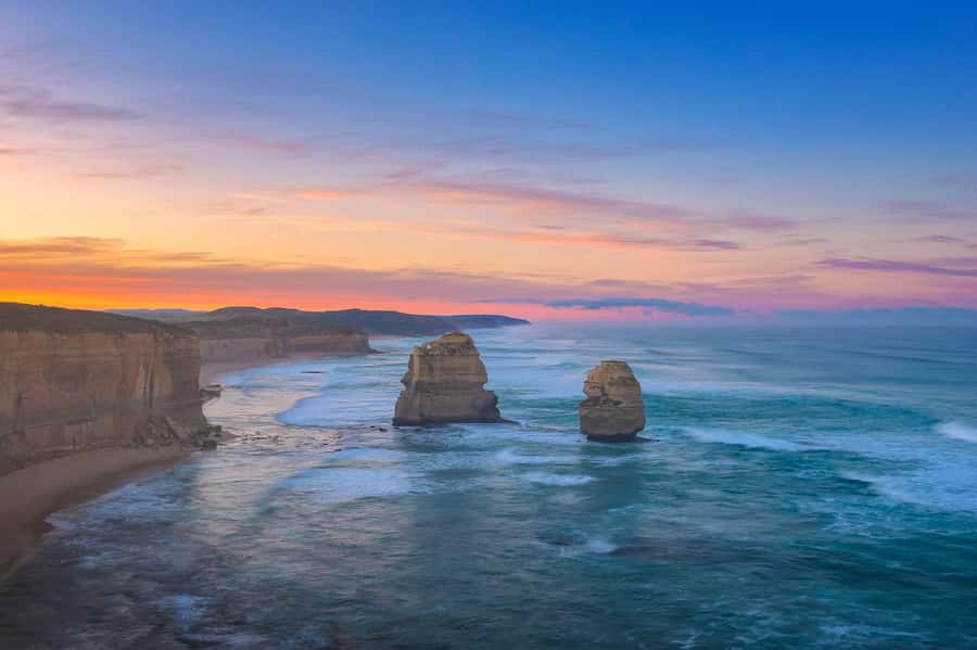 Melbourne: Great Ocean Road Day Tour with kangaroos & koalas - Early pickup from Melbourne and the long road west