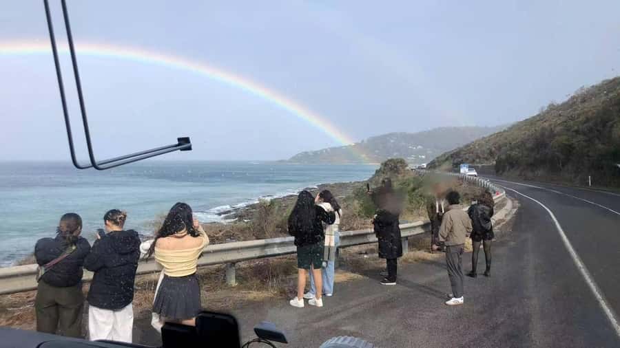 Melbourne: Great Ocean Road Extended–Top Stops&London Bridge - Loch Ard Gorge adds drama and stories
